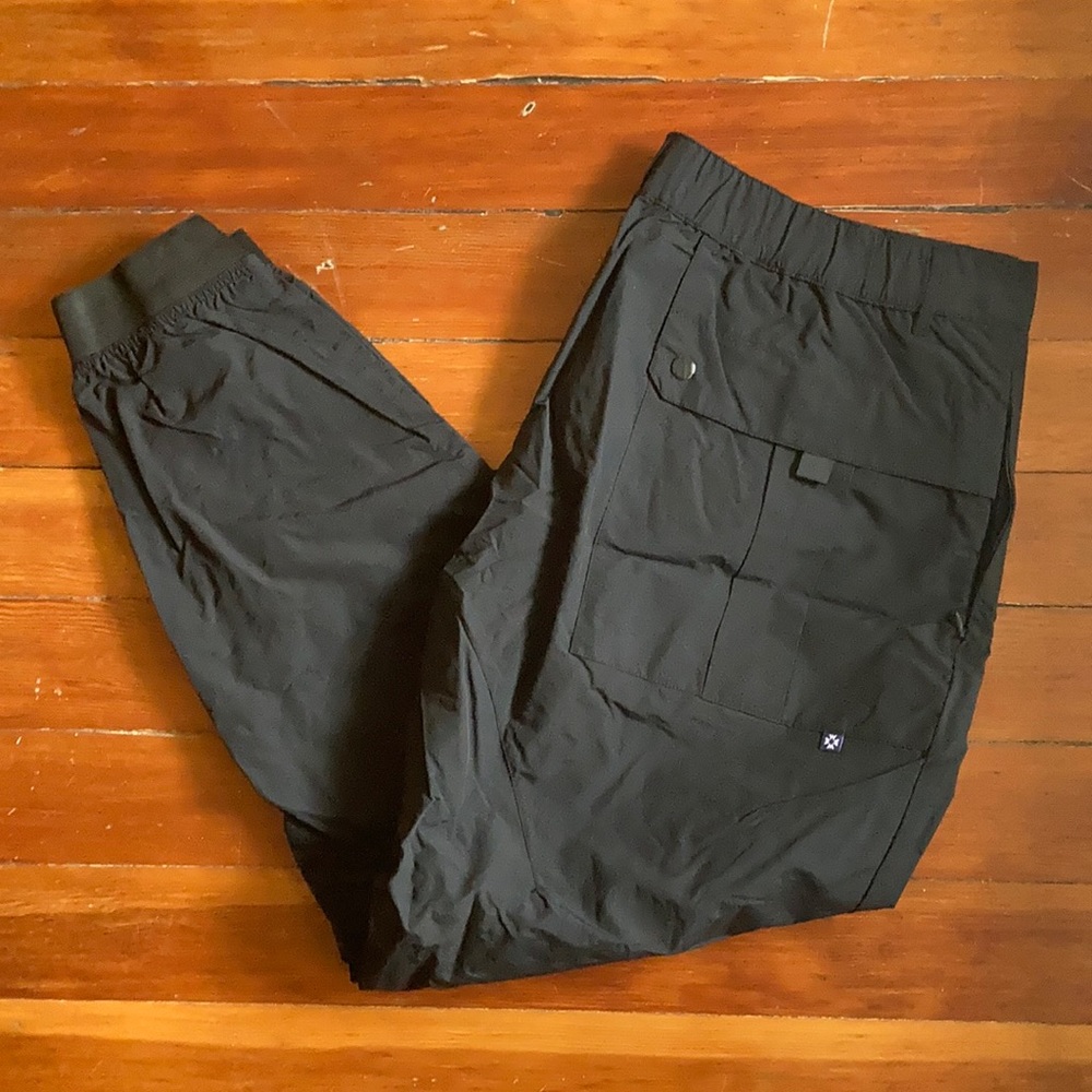 Without Walls jogger